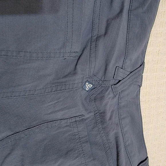 ✨️ PRANA Women's Steel Blue Cargo Hazel Ripstop Shorts - Picture 5 of 6